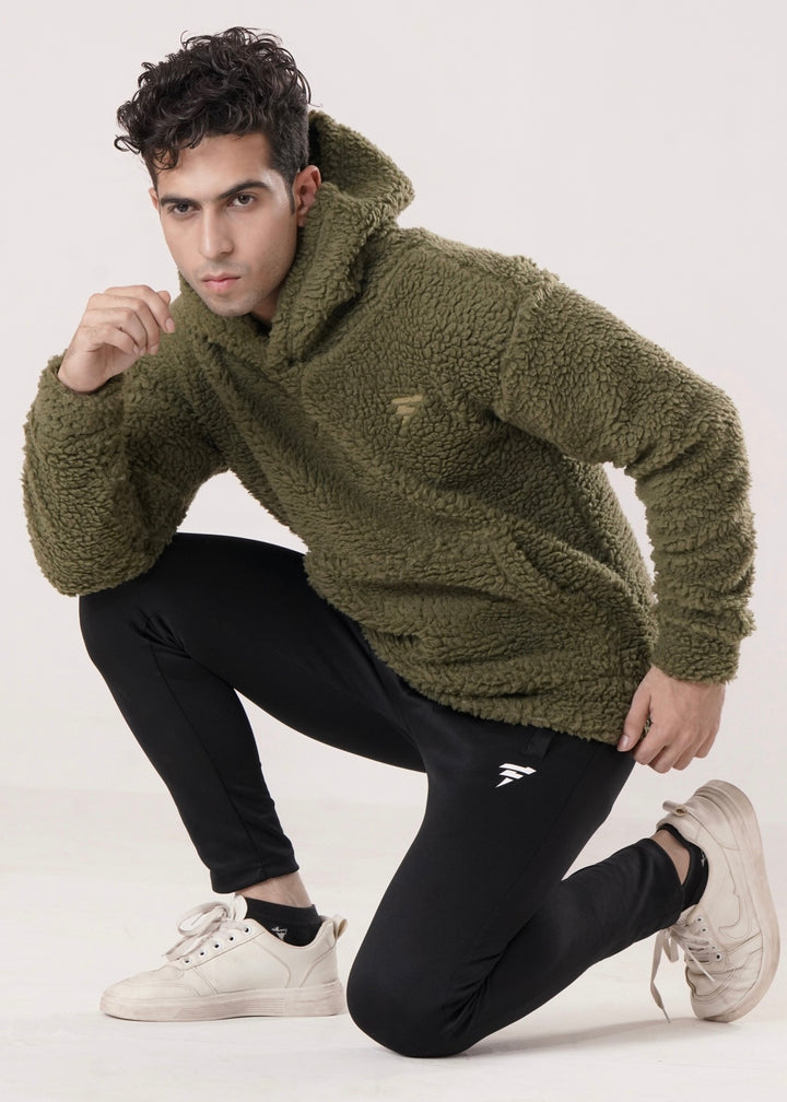 STYLISH COMFORT: SHERPA-LINED TRACKSUIT FOR FASHION-FORWARD-FT