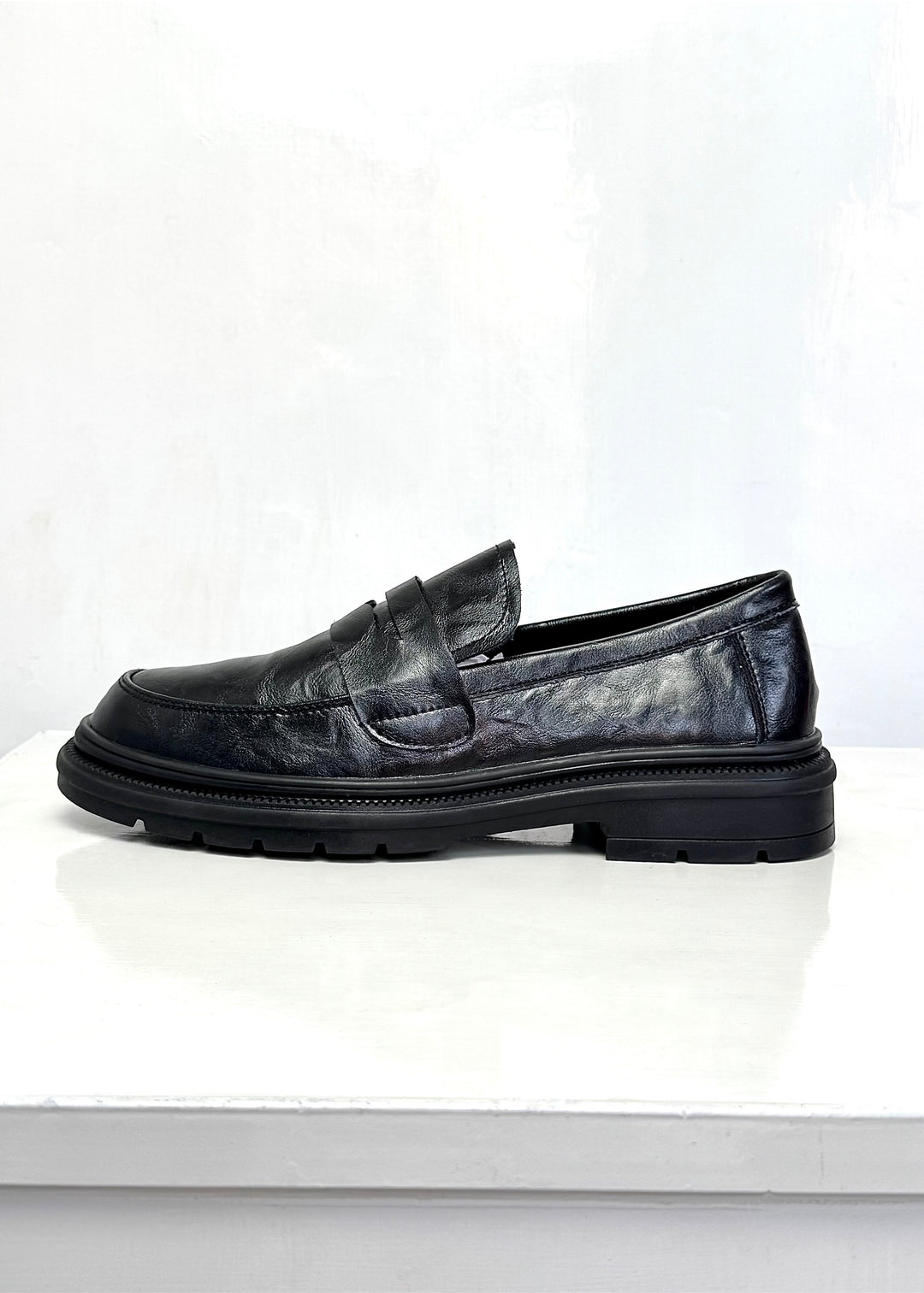 005 IMPORTED LEATHER SHOES WITH RUBBER SOLE-BLACK