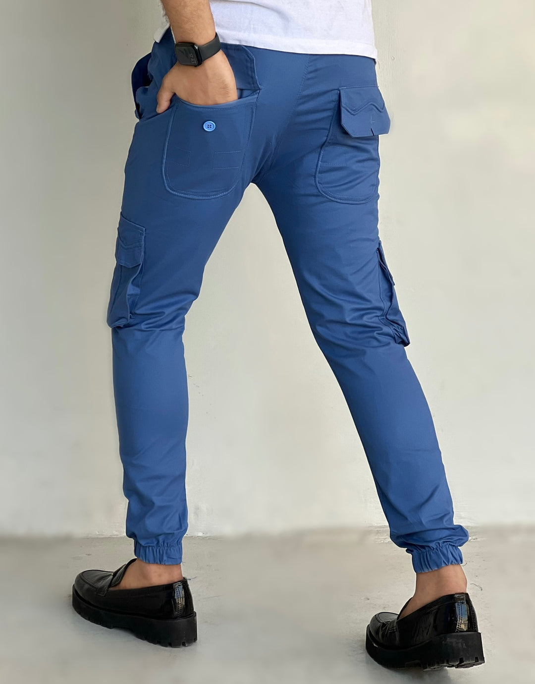 BLUE CARGO STYLYEE POCKET AND STRETCHABLE TROUSER - FITTEEZ