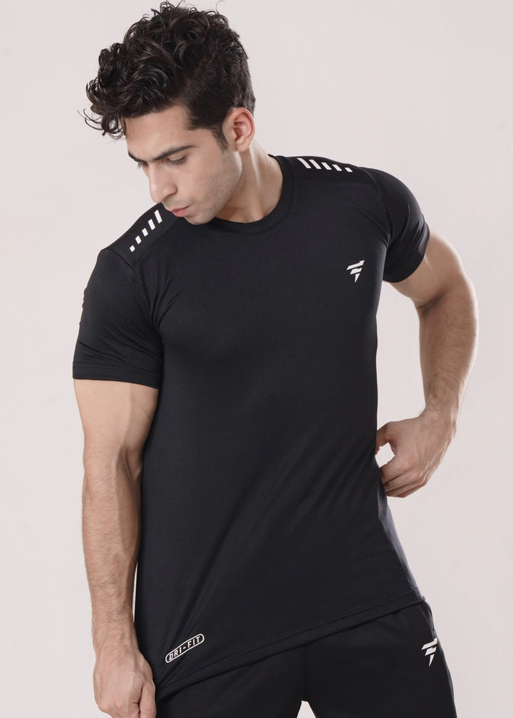 THE BLACK LYCRA TEE-FT