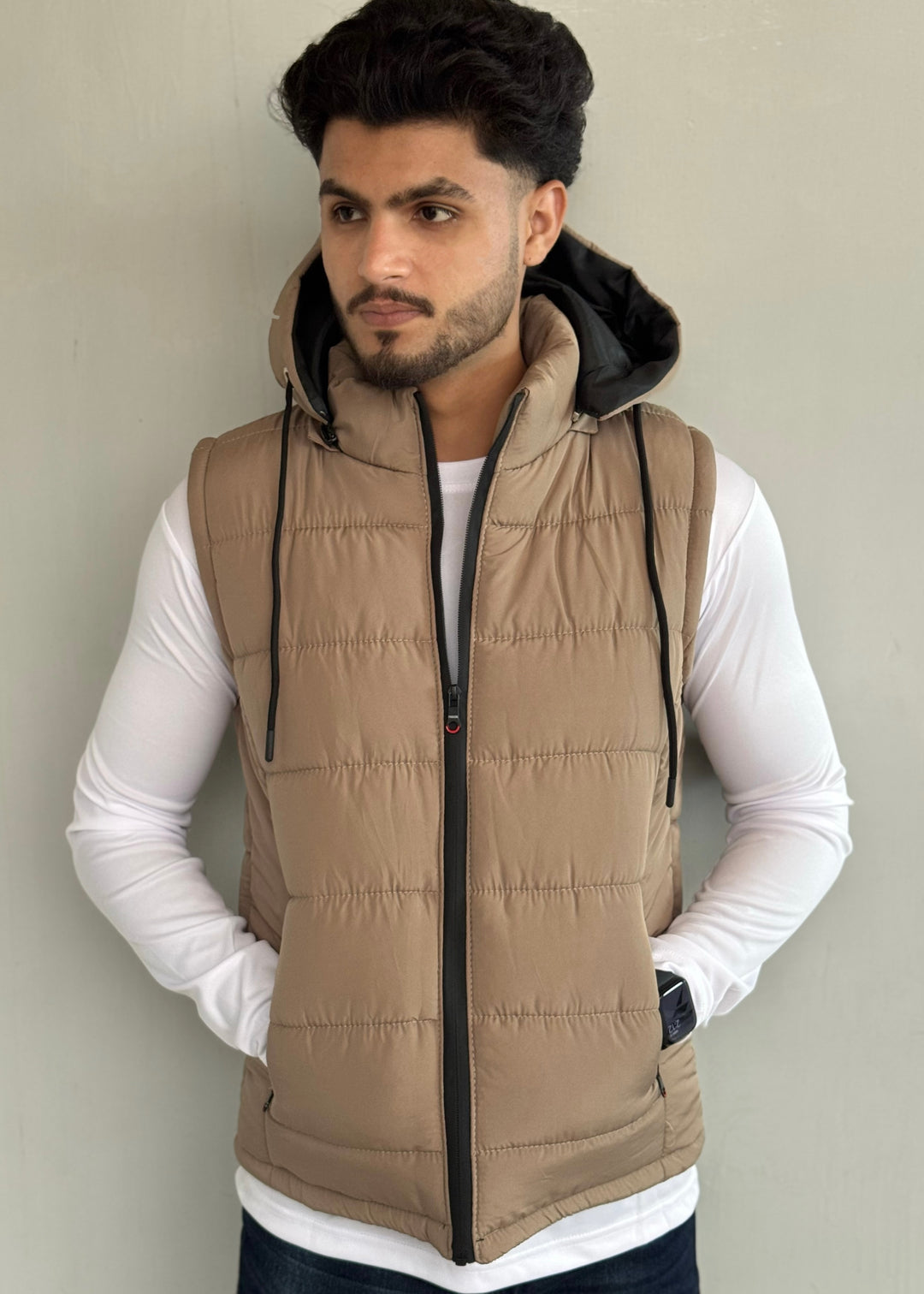 DETACHABLE SLEEVELESS JACKET-FT