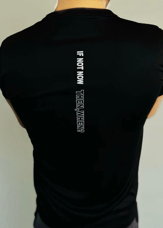 black SUMMER T-SHIRT WITH ATTRACTIVE AND MOTIVATIONAL STICKER.